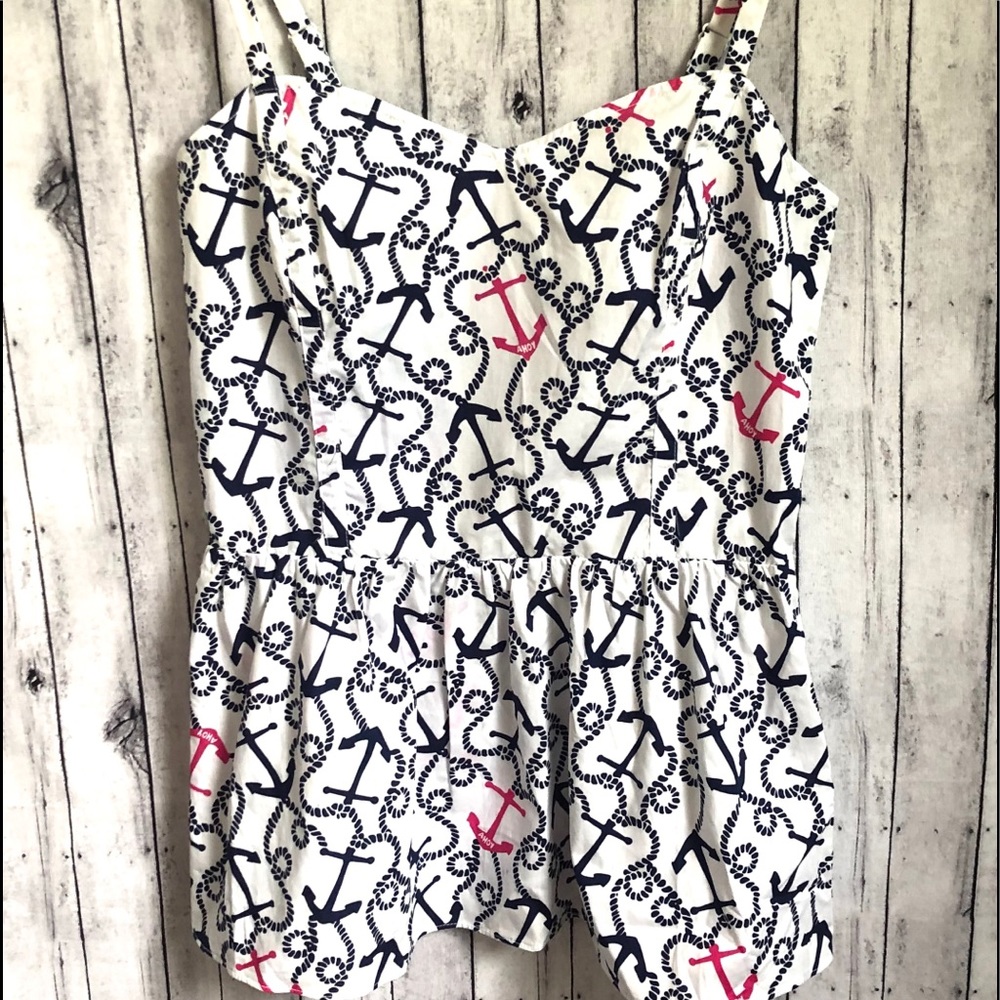 Lily Pulitzer  NWOT Anchor Top-Size 4